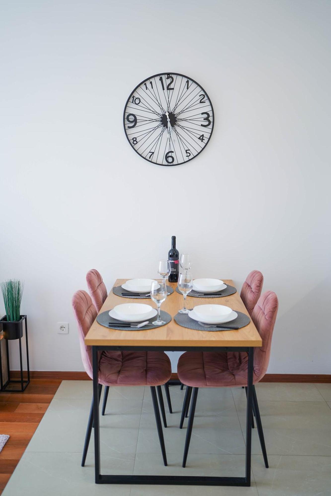 Royal Apartment Salona Klis Exterior photo